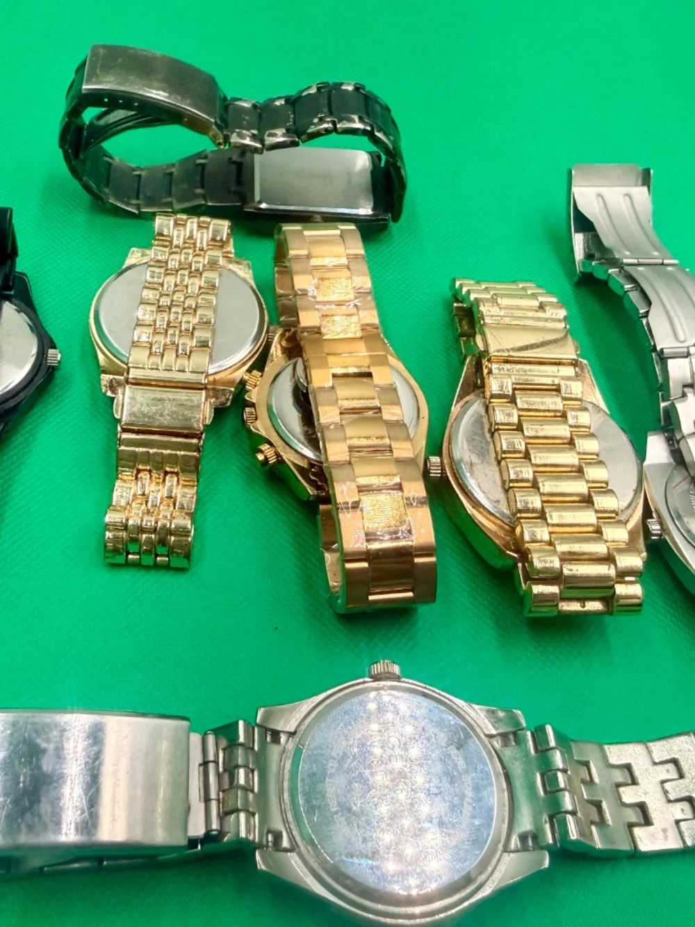 Mixed Watch lot for repair and parts